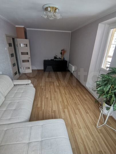 4-к. квартира, 101,8 м², 14/25 эт.