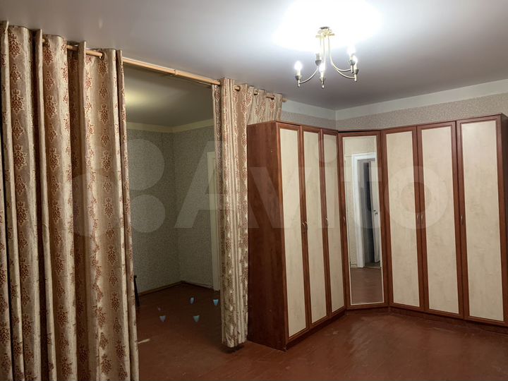 3-к. квартира, 54 м², 2/5 эт.