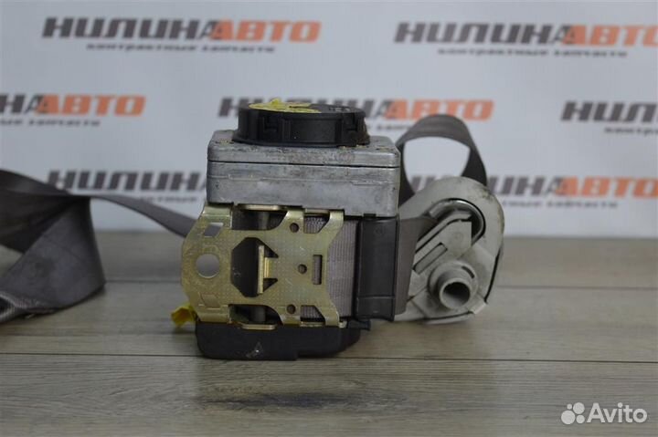 Ремень безопасности передний правый volkswagen Go