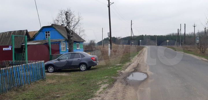 Дом 47 м² на участке 50 сот.