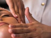 массаж лица. прессотерапия лимфодренажный массаж. косметический массаж. прессотерапия лимфодренаж. миоструктурный испанский массаж лица.