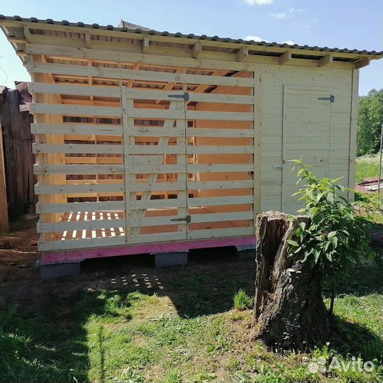Дровники различных размеров от производителя