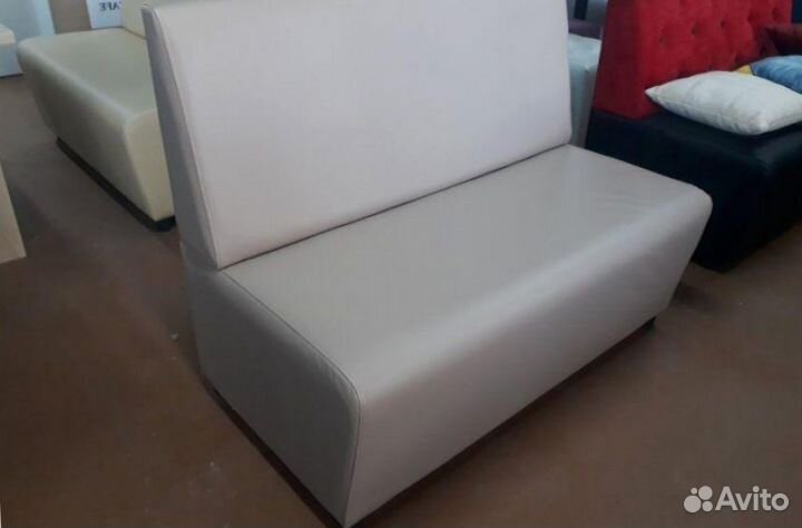 Диван для ресторана, кафе и гостиницы