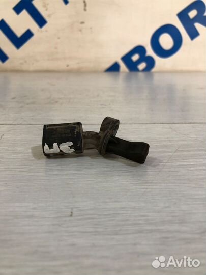 Датчик ABS задний правый volkswagen polo 5 1.6 мт