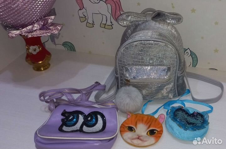 Рюкзак и сумочки для девочки
