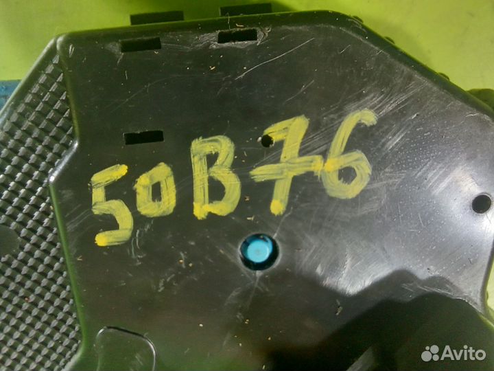 Замок двери передний правый для Lexus IS 250