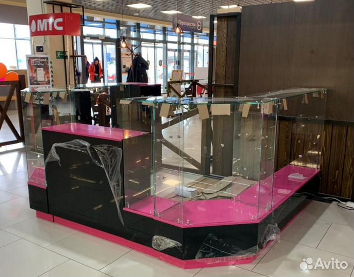 Островок для косметики и парфюмерии