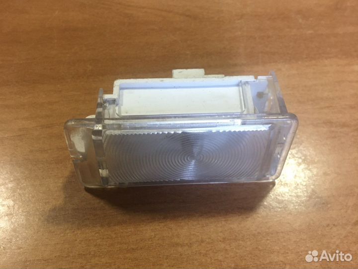 Плафон подсветки багажника Renault