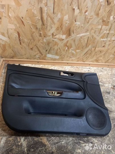 Обшивка Двери Левая Пассат Б5+ Кожа