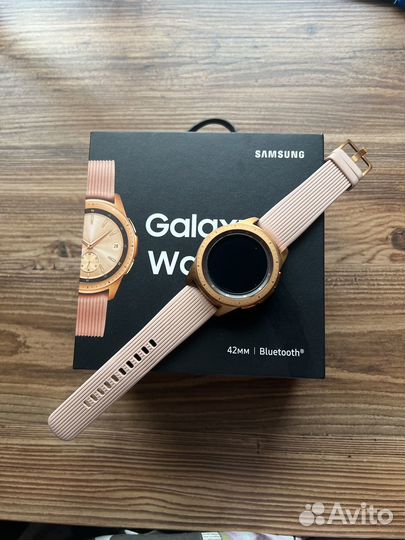 Samsung Galaxy watch 42mm rose gold
