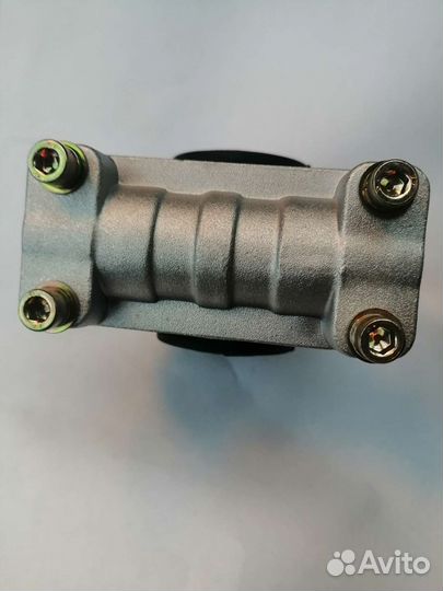 Держатель для ручек триммера