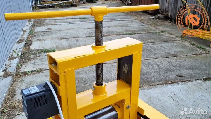 Трубогиб (профилегиб) электрический нд1 Dj24