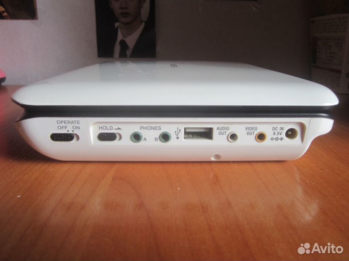 Портативный DVD-плеер Sony DVP-FX750