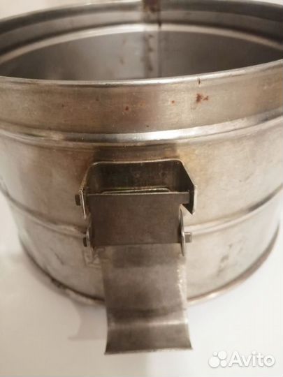 Коробка металлическая