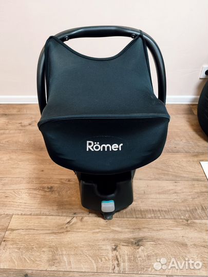 Автолюлька с базой Britax Römer Baby-Safe+ (0-13)