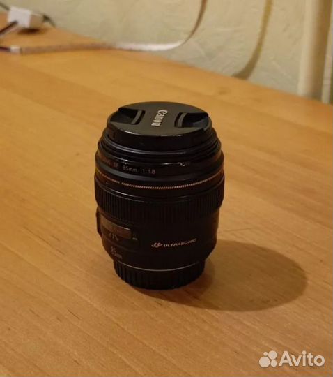 Canon ef 85mm f 1.8 usm