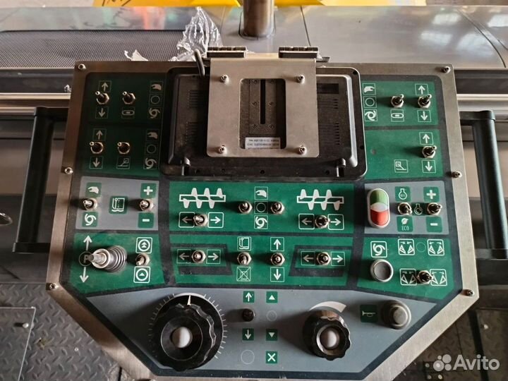 Асфальтобетоноукладчик BULL AP800, 2024