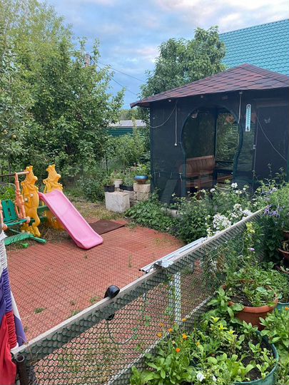 Дом 200 м² на участке 8 сот.