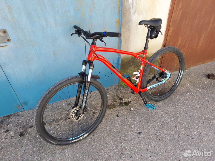Велосипед горный GT avalanche comp 29