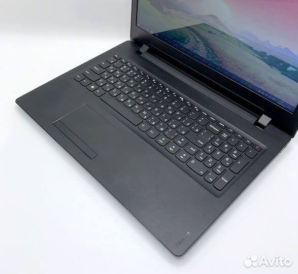 Ноутбук Lenovo
