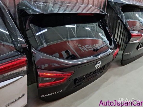 Nissan Qashqai J11 Дверь багажника