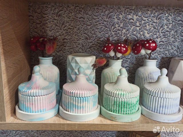 Ваза и шкатулка на подносе из гипса