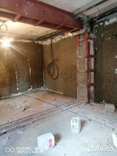 Демонтаж стен и перегородок