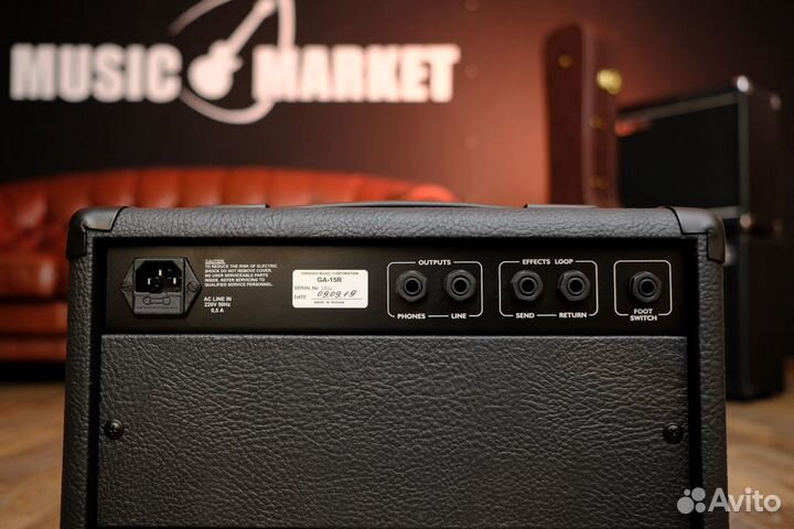 Комбоусилитель + аксессуары