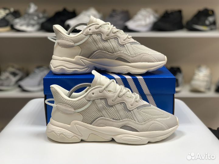 Кроссовки Adidas Ozweego