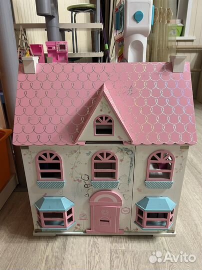 Кукольный домик