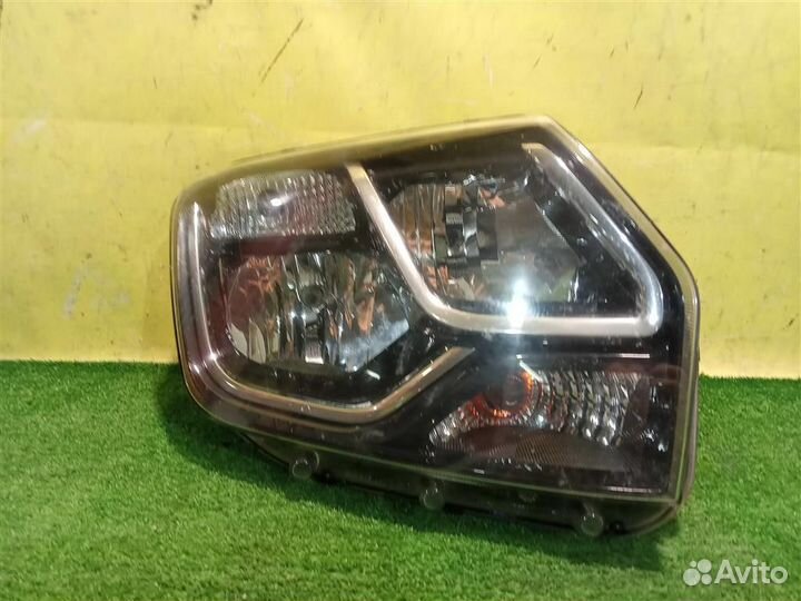 Фара правая Renault Duster 2015