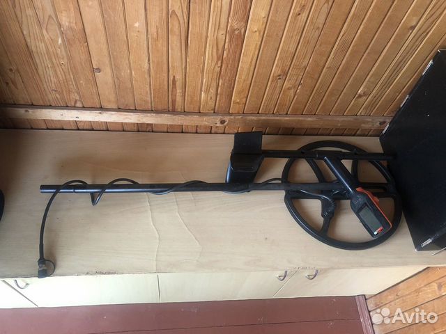 Металлоискатель MD X10