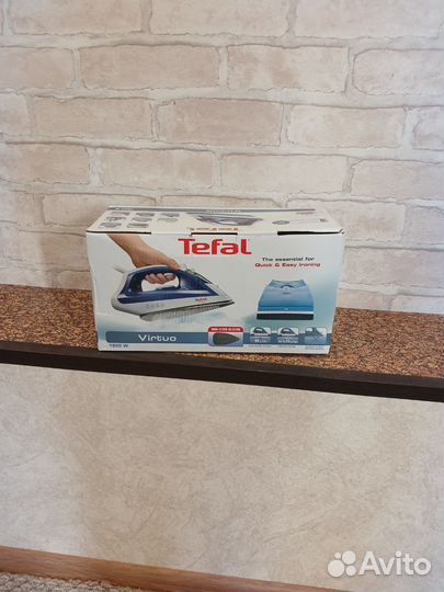 Утюг Hoвый Tefal