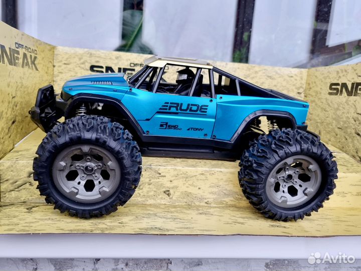 Монстр-трак джип на радиоуправлении