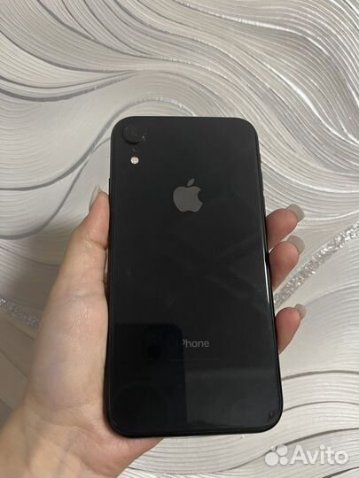iPhone Xr, 64 ГБ