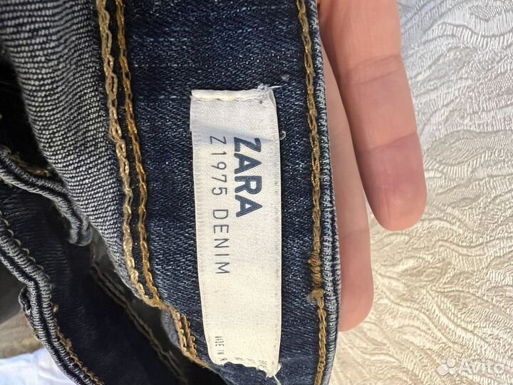 Джинсы zara