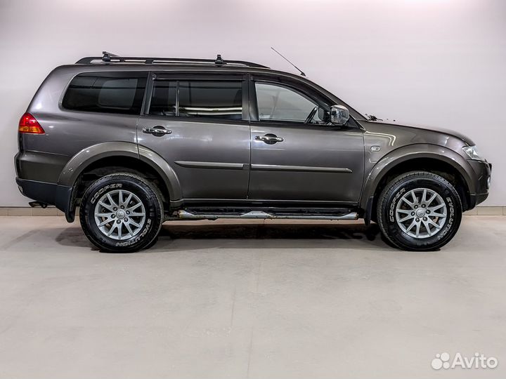 Mitsubishi Pajero Sport 2.5 AT, 2012, 264 950 км