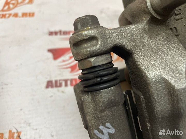 Суппорт тормозной задний правый Honda Accord 8 CU2