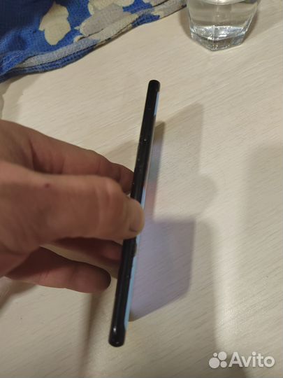 Samsung Galaxy S8, 4/64 ГБ