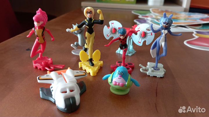 Игрушки Киндер, Скрепыши