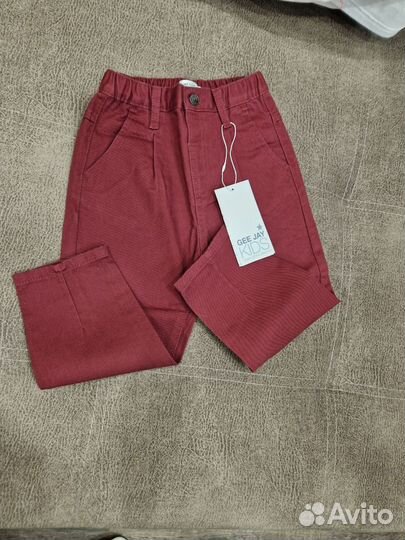 Джинсы на мальчика новые