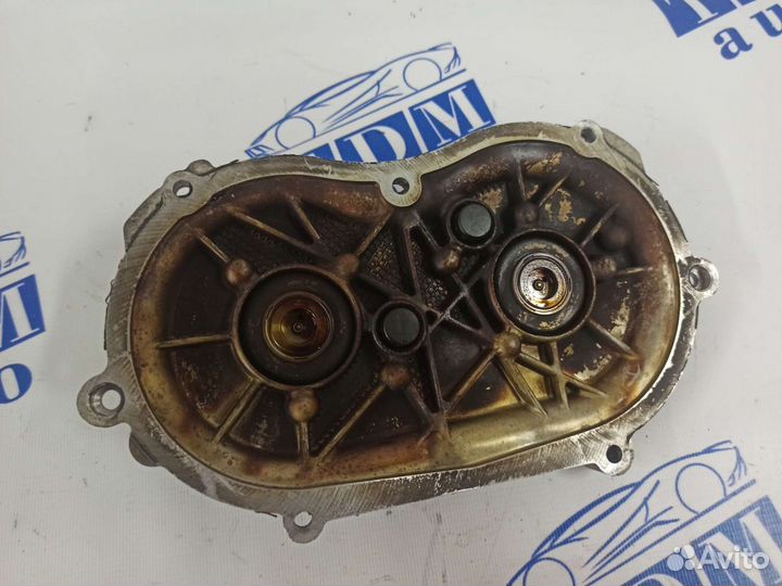 Крышка распредвала гбц левая Mercedes m272