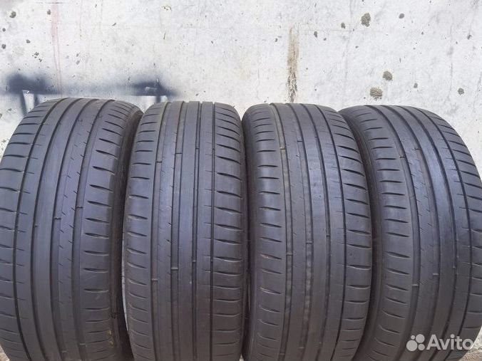 Michelin Pilot Sport 4 225/45 R19 96W