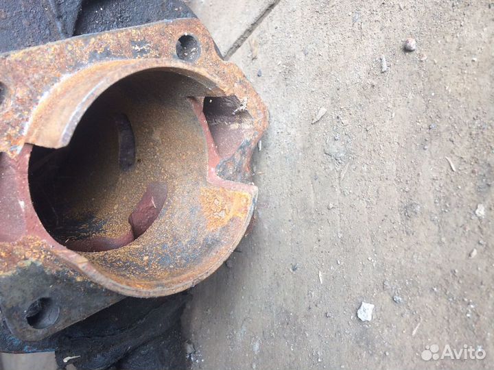 Пусковой двигатель