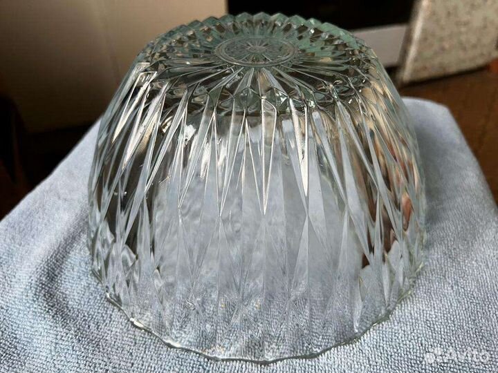 Салатники. Хрустальный большой, цветное стеклоссср