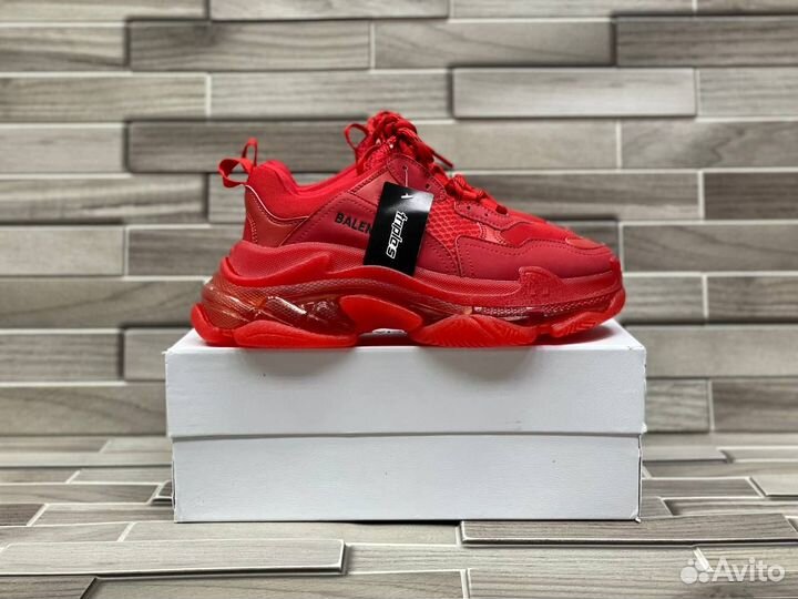 Кроссовки Balenciaga Triple-S Clear Sole Red