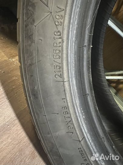 Toyo Proxes 1 215/55 R18 99V