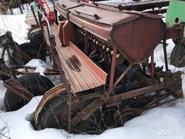 Сеялка Красная Звезда СЗТ-3.6А, 1991