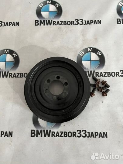 Шкив коленвала Bmw F10 седан N52B25 2010