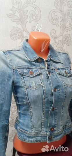Джинсовая куртка женская
